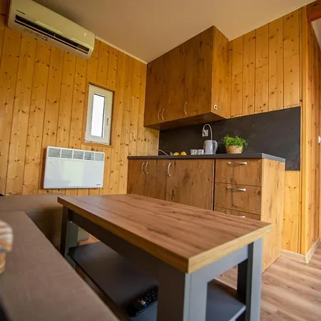 Apartment Siedlisko 14 *